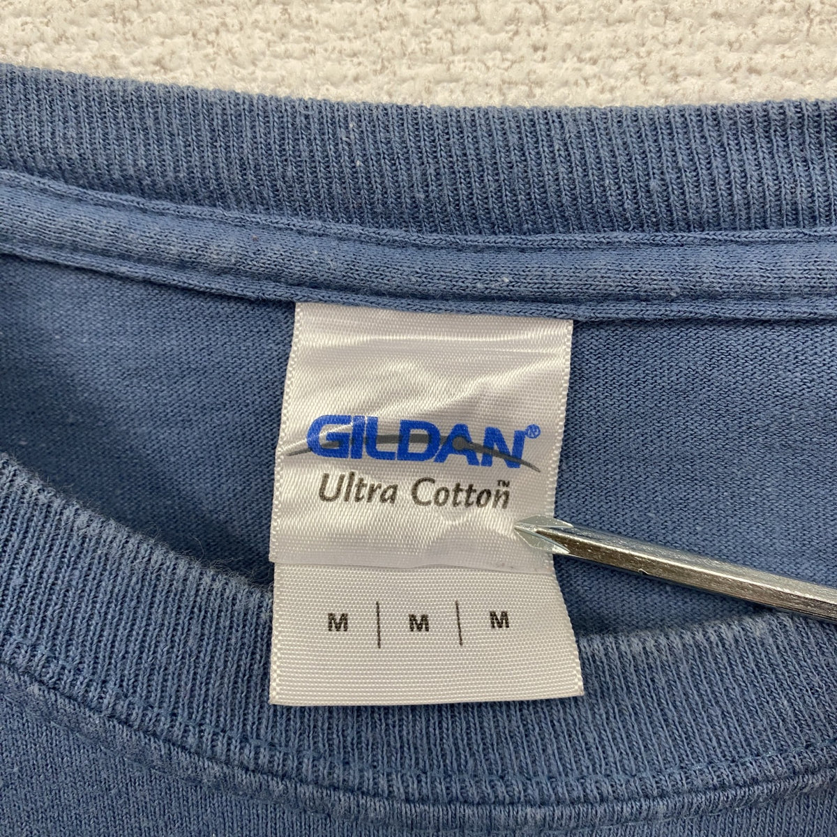 GILDAN　ギルダン　長袖Tシャツ/ロンT　COLORADO　青　ブルー　Mサイズ　古着