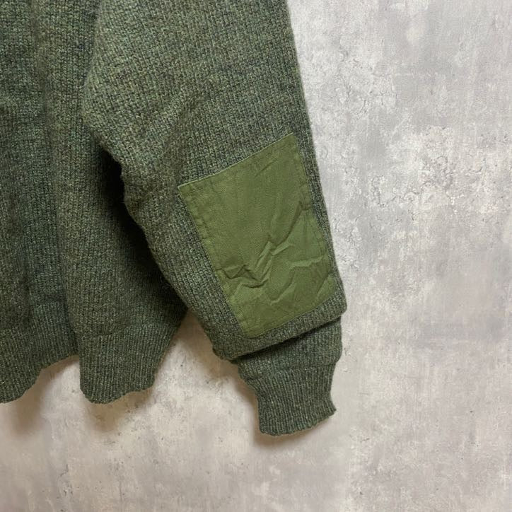 古着 used　Cabela's カベラス　ヴィンテージ　長袖ハーフボタンニット　セーター　カーキ　肘あて　秋冬服　Lサイズ