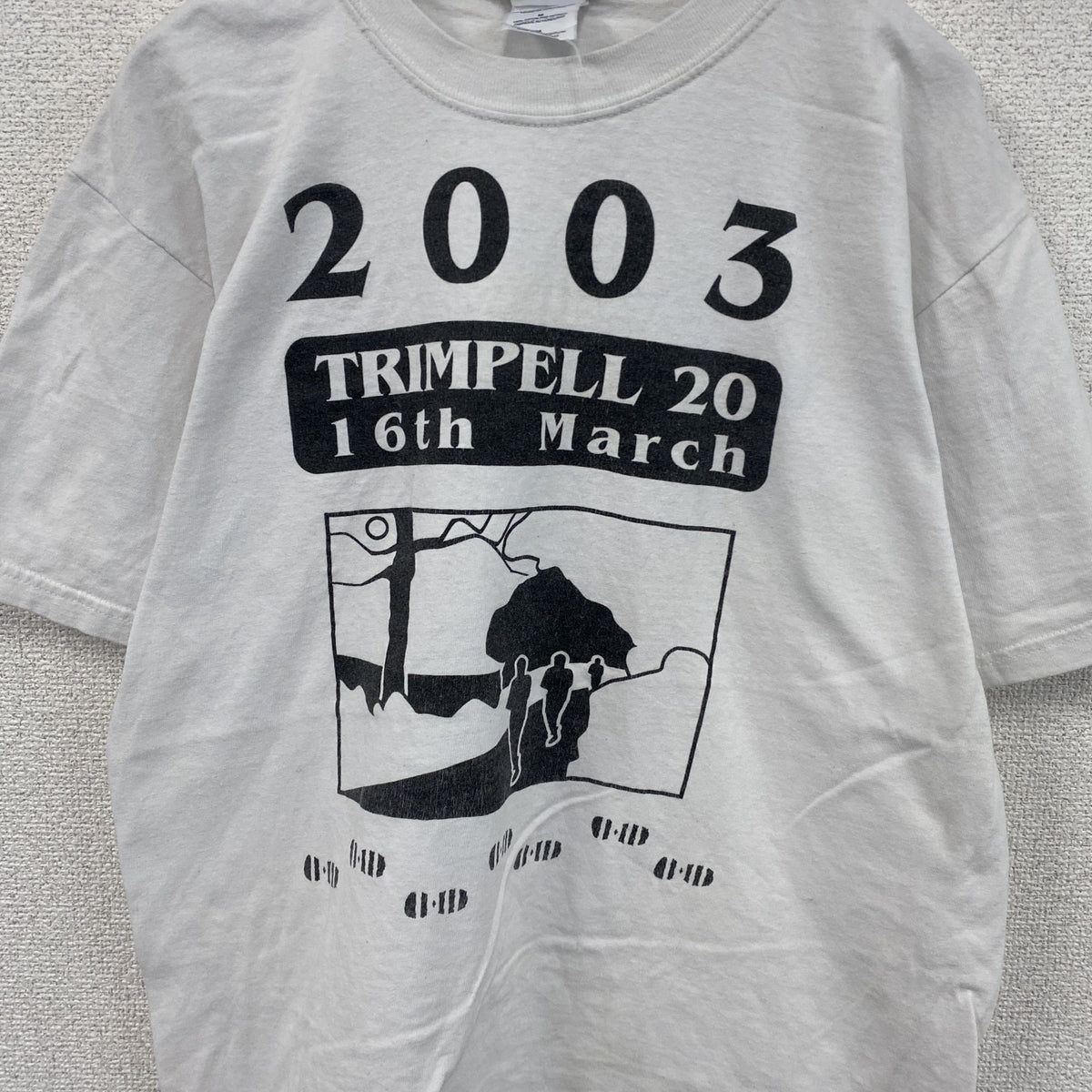 00s　GILDAN　ギルダン　半袖プリントTシャツ　TRIMPELL　ヴィンテージ　白　ホワイト　Mサイズ カットソー メンズ コットン 古着