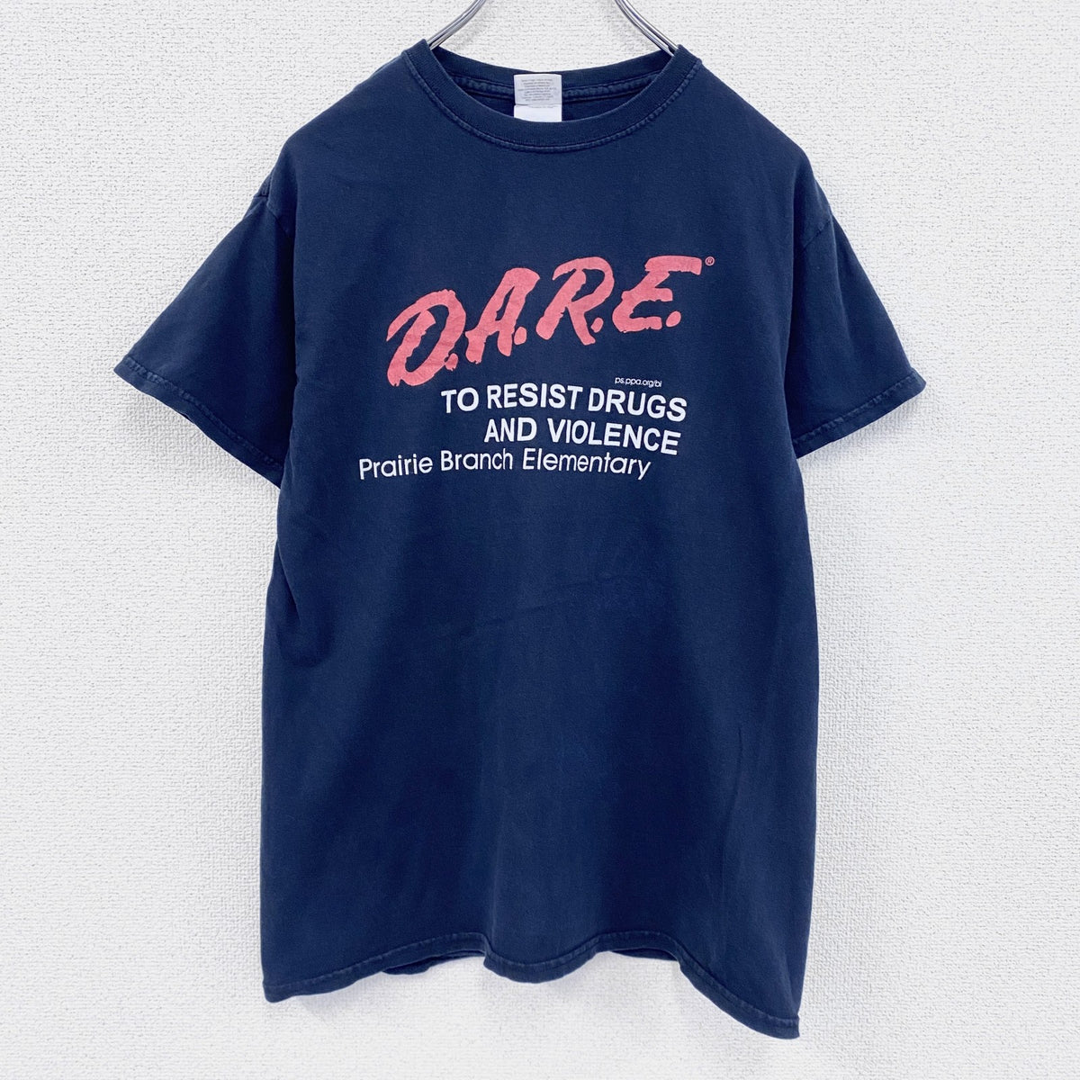 GILDAN　ギルダン　半袖プリントTシャツ　メッセージT　D.A.R.E.　_　ブラック　Mサイズ　古着