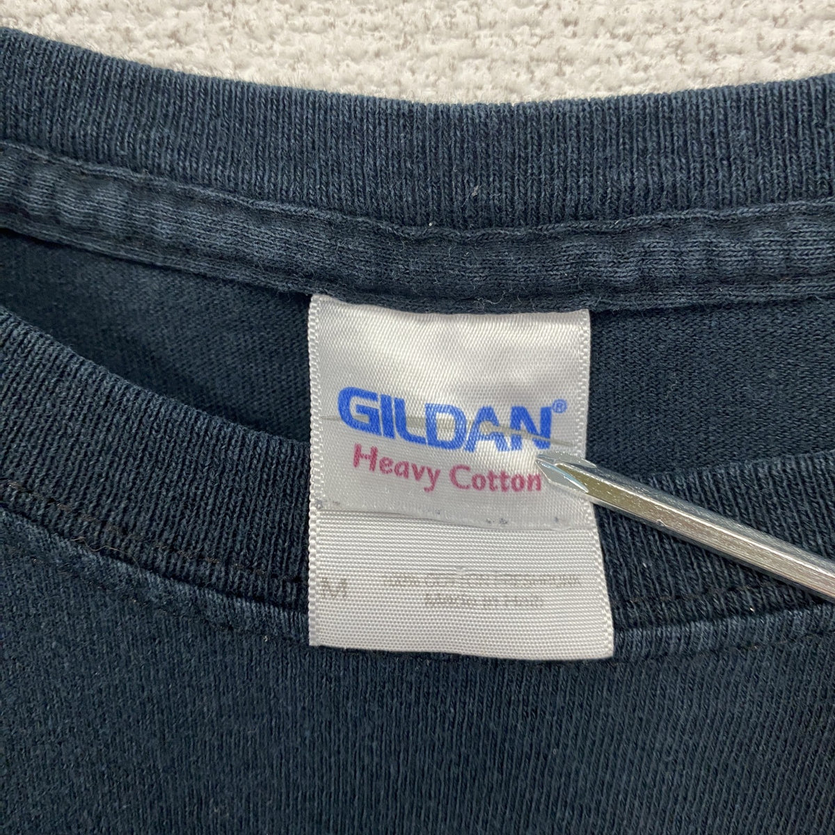 GILDAN　ギルダン　半袖プリントTシャツ　メッセージT　D.A.R.E.　_　ブラック　Mサイズ　古着