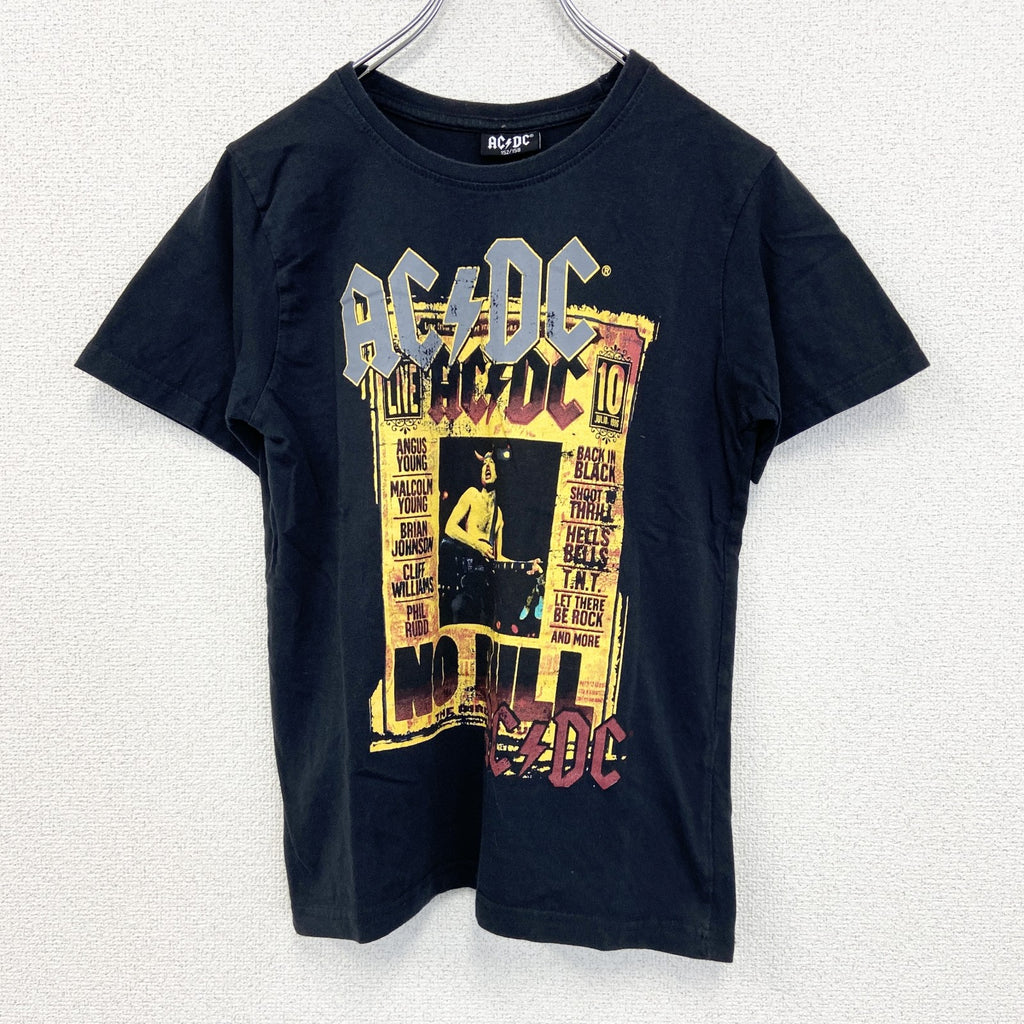 AC/DC　半袖オリジナルバンドプリントTシャツ　カジュアルデザイン　クルーネック　黒　ブラック　レトロ　Sサイズ　古着