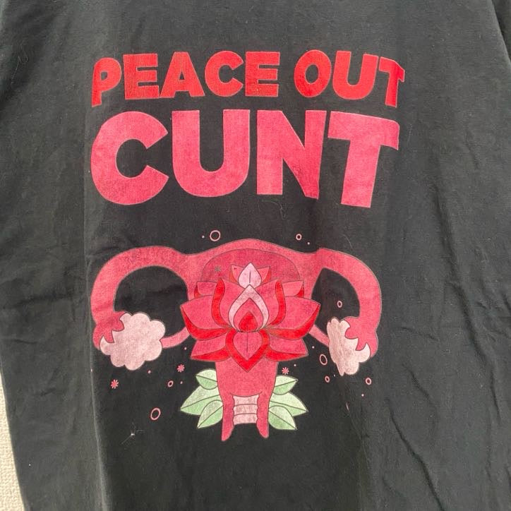 半袖プリントTシャツ　クルーネック　レトロデザイン　PEACE OUT　黒　ブラック　Lサイズ　古着