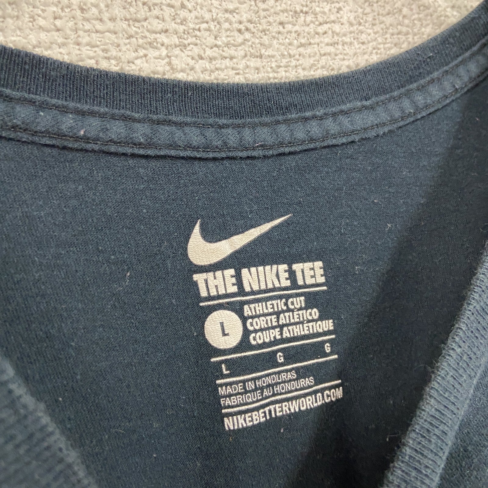 NIKE　ナイキ　半袖ネオンプリントTシャツ　黒　ブラック　Lサイズ　古着