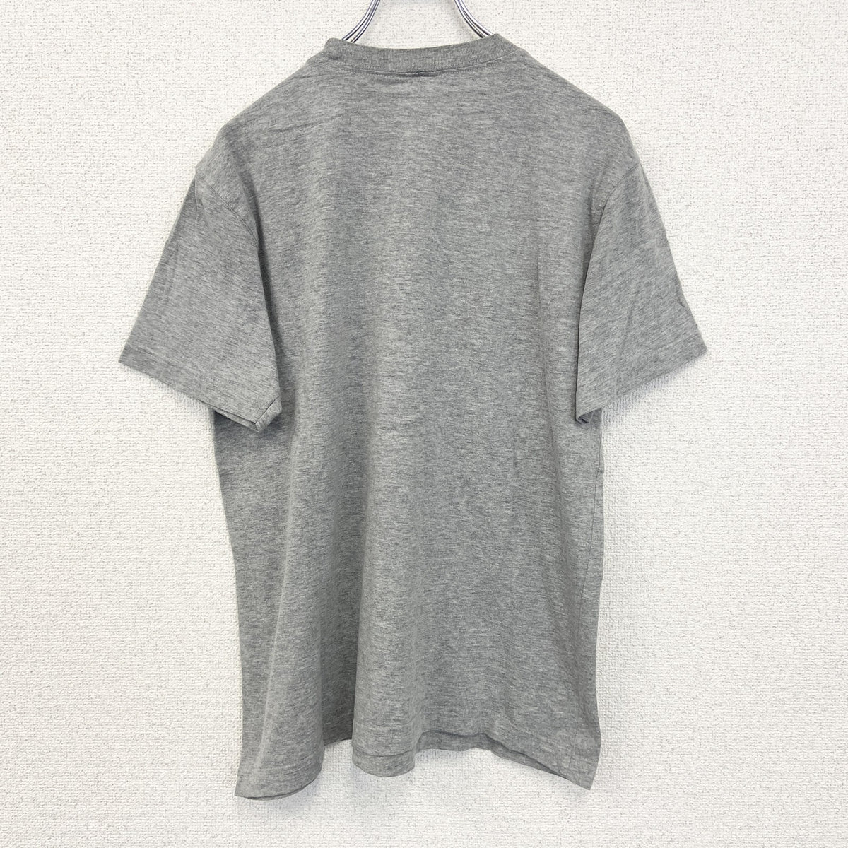 00s　LooKS4u　半袖プリントアニマルTシャツ　スパイダー　蜘蛛　クルーネック　ヴィンテージ　灰色　グレー　古着