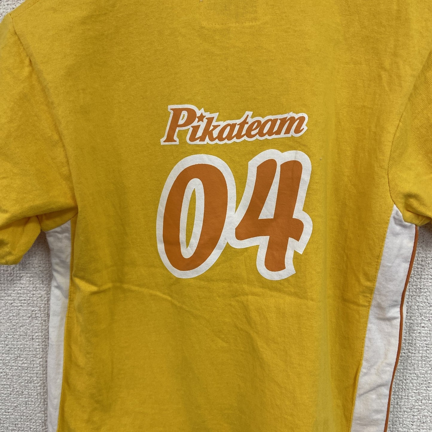 ANA’s ピカ夏家族旅行　ポケモン　半袖コラボTシャツ　ピカチュウ　黄色　イエロー