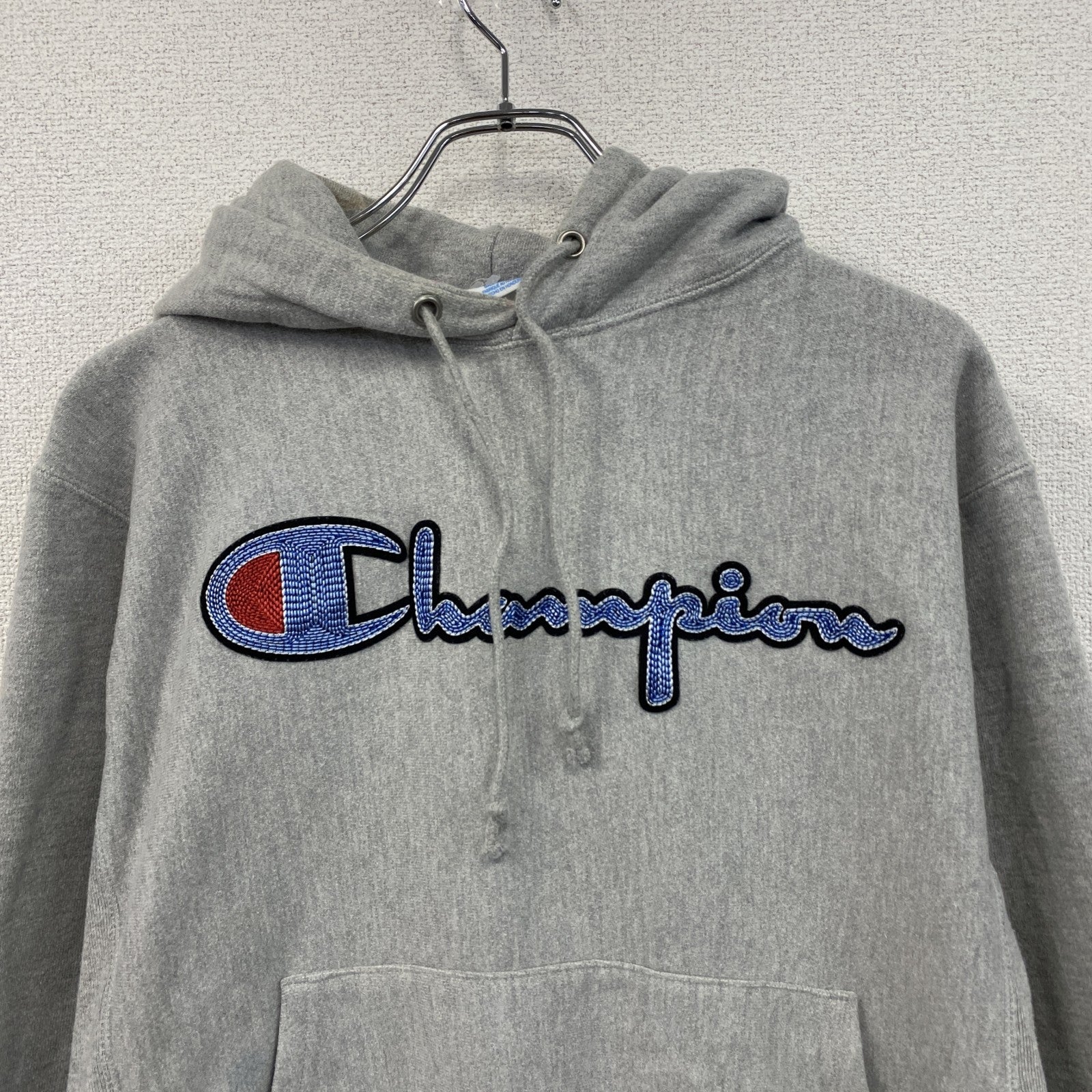 Champion　チャンピオン　リバースウィーブ　スウェットパーカー/フーディー　刺繍ロゴ　霜降りグレー　Mサイズ　古着