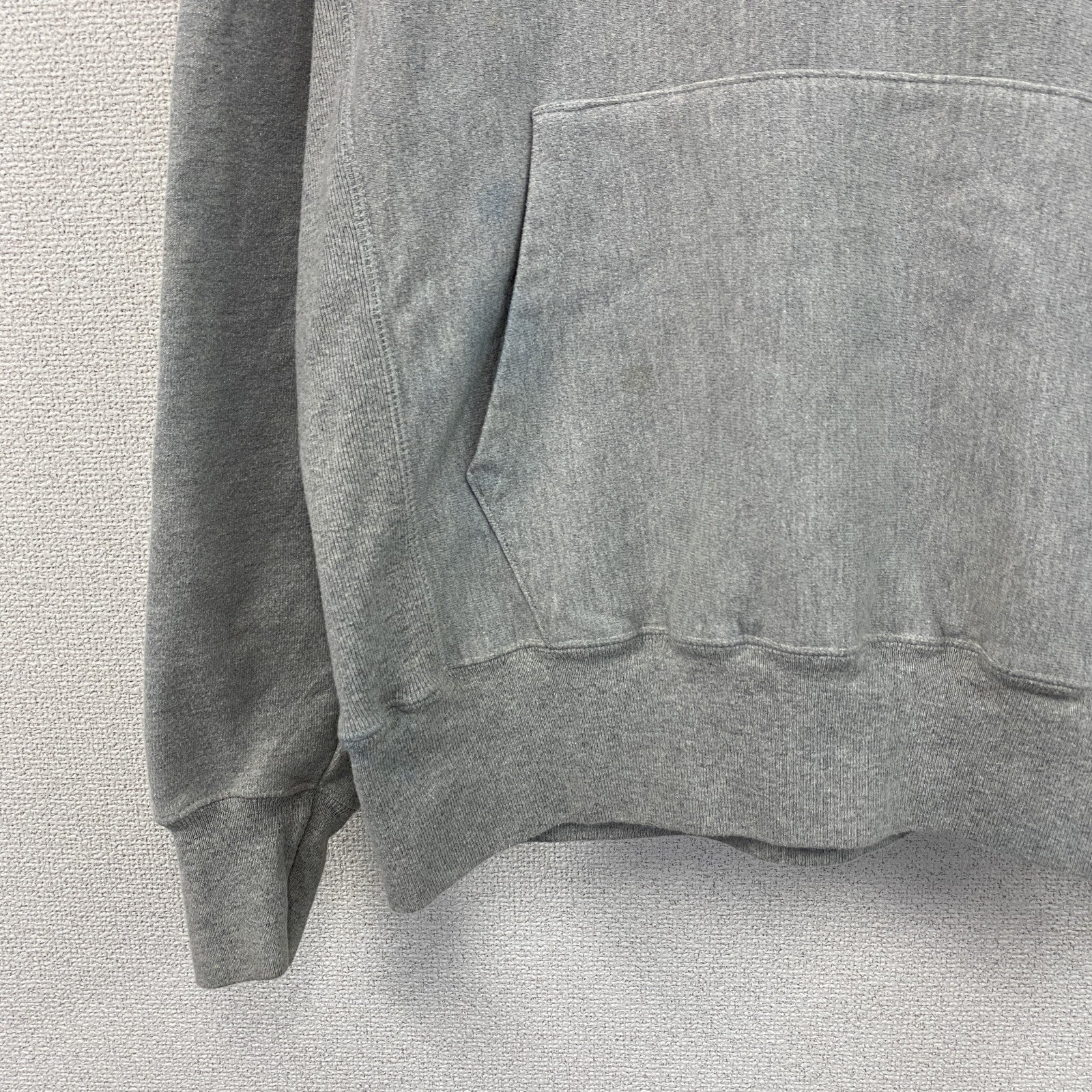 Champion　チャンピオン　リバースウィーブ　スウェットパーカー/フーディー　刺繍ロゴ　霜降りグレー　Mサイズ　古着