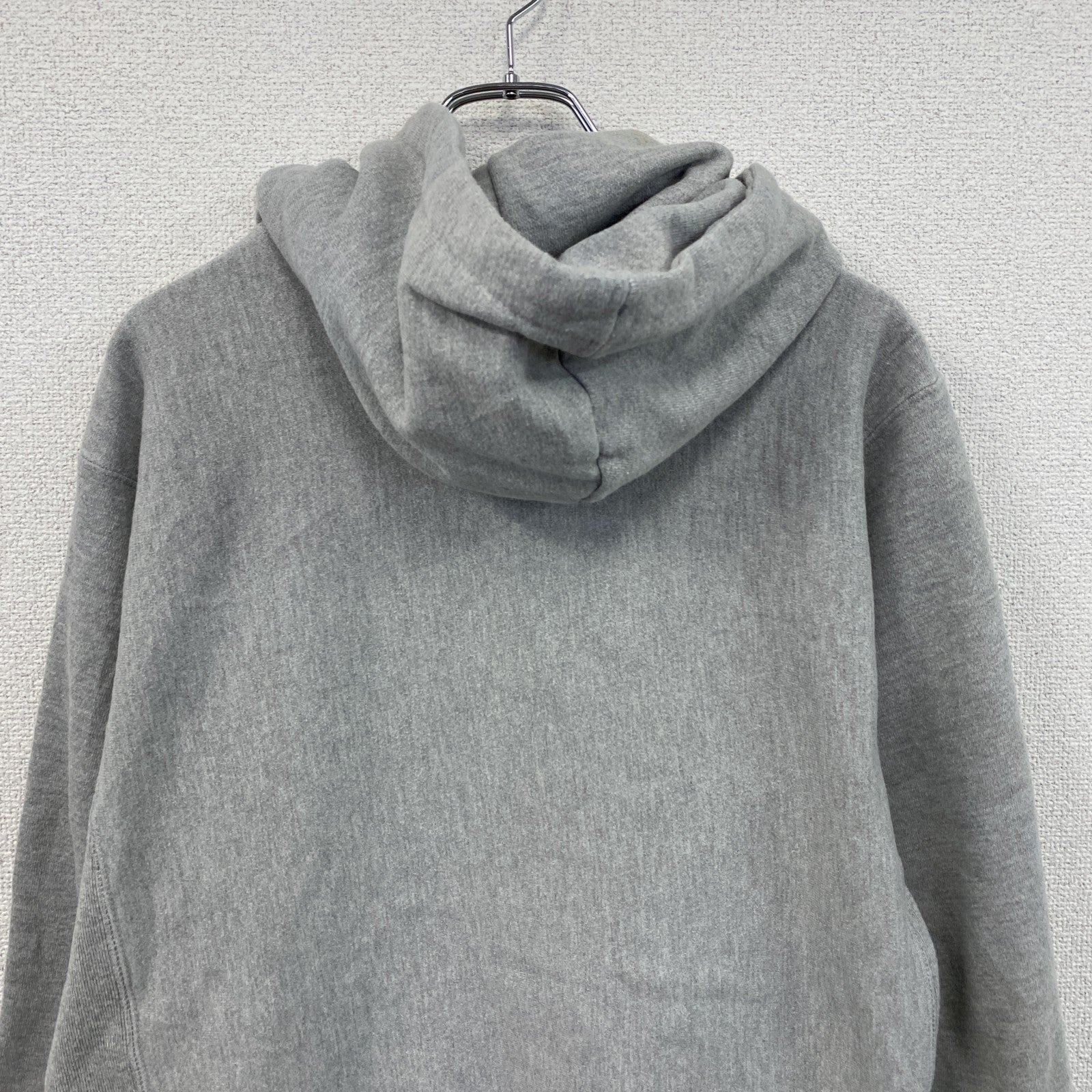 Champion　チャンピオン　リバースウィーブ　スウェットパーカー/フーディー　刺繍ロゴ　霜降りグレー　Mサイズ　古着