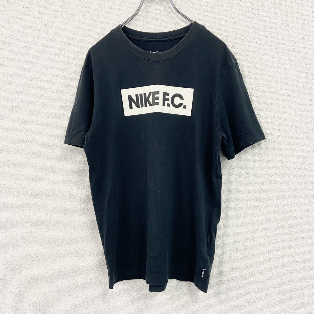 NIKE　ナイキ　半袖プリントTシャツ　黒　ブラック　Lサイズ カットソー メンズ コットン 古着