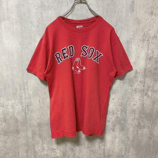 古着 used　gear 半袖クルーネックプリントTシャツ　RED SOX　赤　レッド　レトロデザイン　Mサイズ　