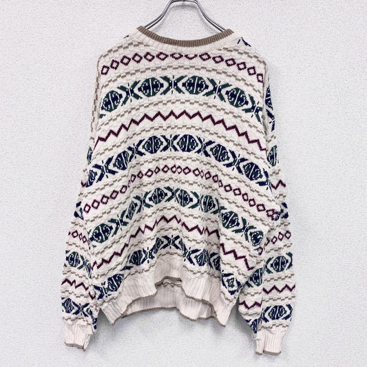 コットンニットセーター　3Dニット　総柄　白　ホワイト　XLサイズ