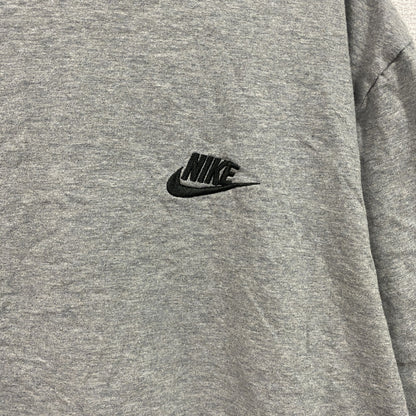 NIKE　ナイキ　半袖プリントTシャツ　ワンポイントT　灰色　グレー　2XLサイズ