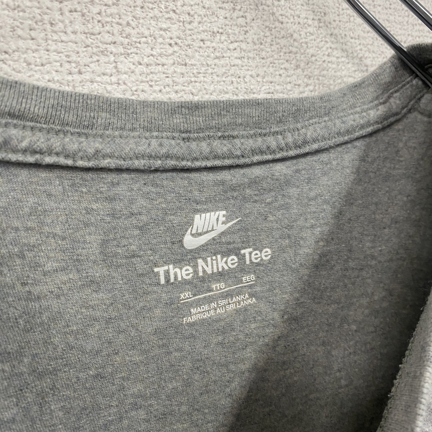 NIKE　ナイキ　半袖プリントTシャツ　ワンポイントT　灰色　グレー　2XLサイズ