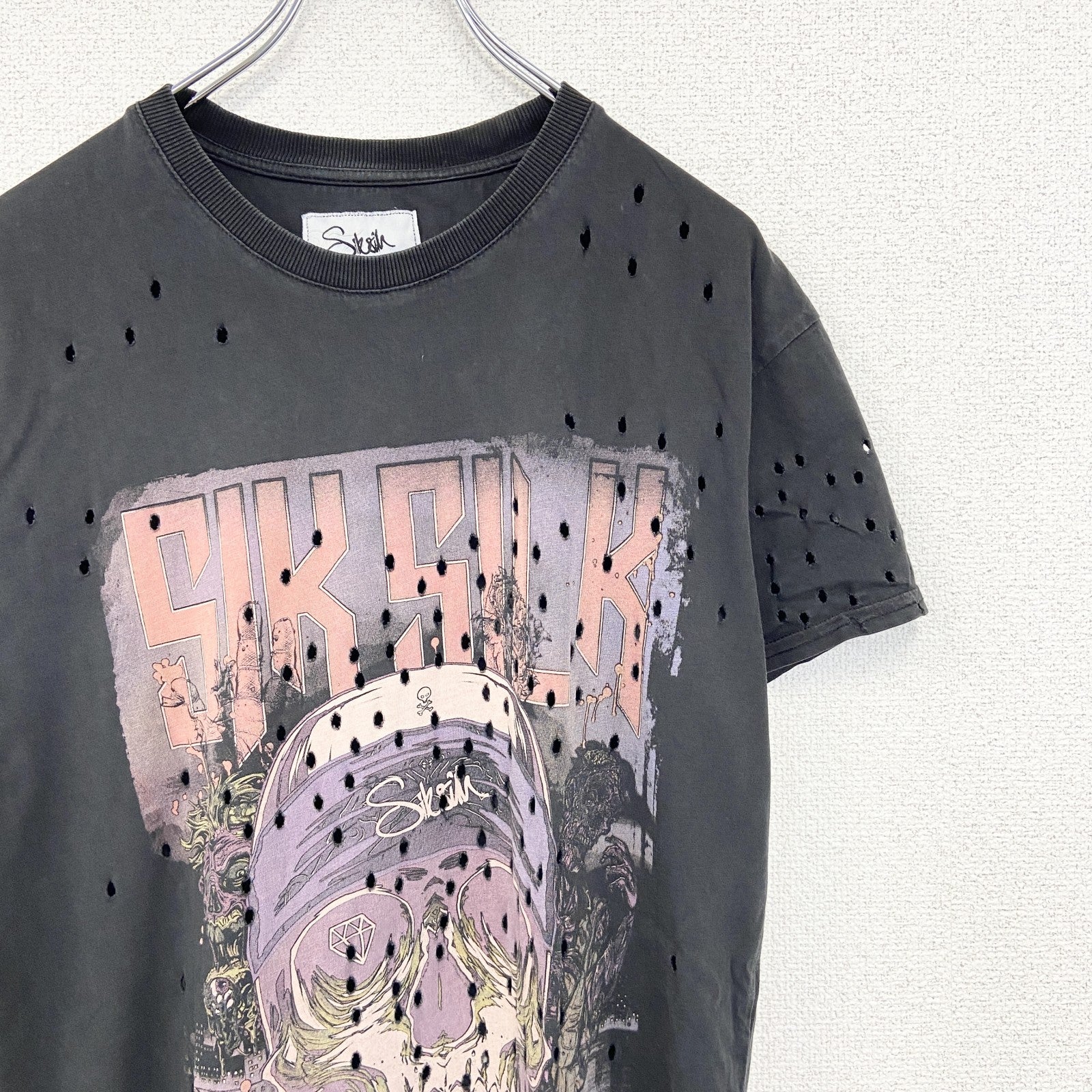Sik sih　半袖プリントTシャツ　ダメージ加工　リメイク　スカル　アバンギャルド　クルーネック　黒　ブラック　Mサイズ　古着