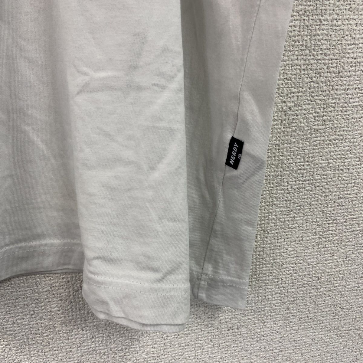 NERDY　ノルディー　半袖ロゴプリントTシャツ　白　ホワイト　Sサイズ カットソー メンズ 古着