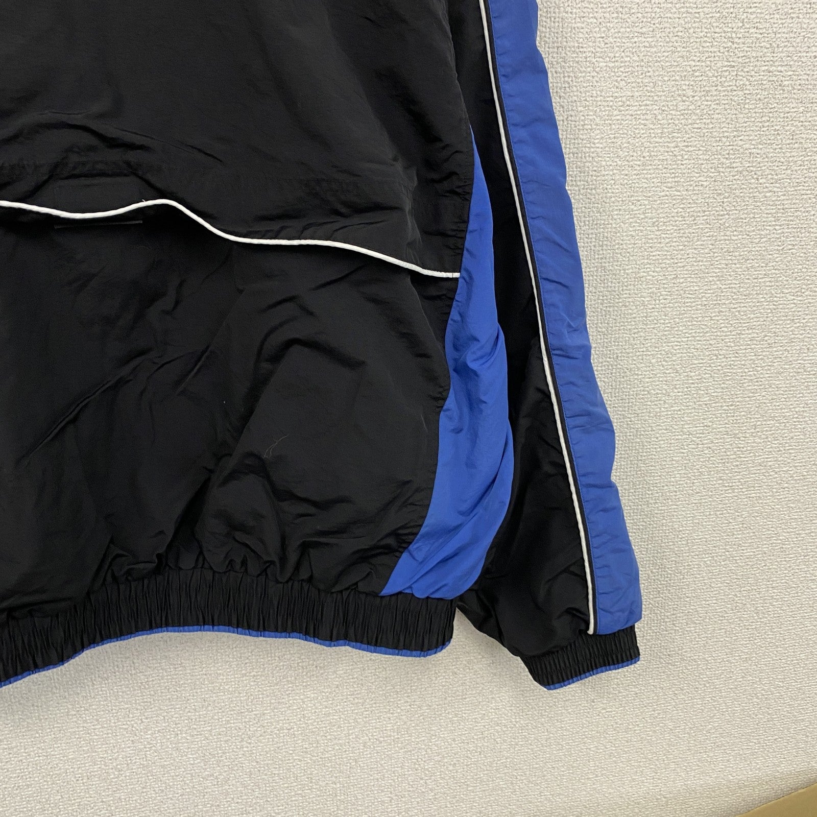 OFFICIAL SPORTS　NISOA　フルジップナイロンジャケット　黒　ブラック　XLサイズ　古着