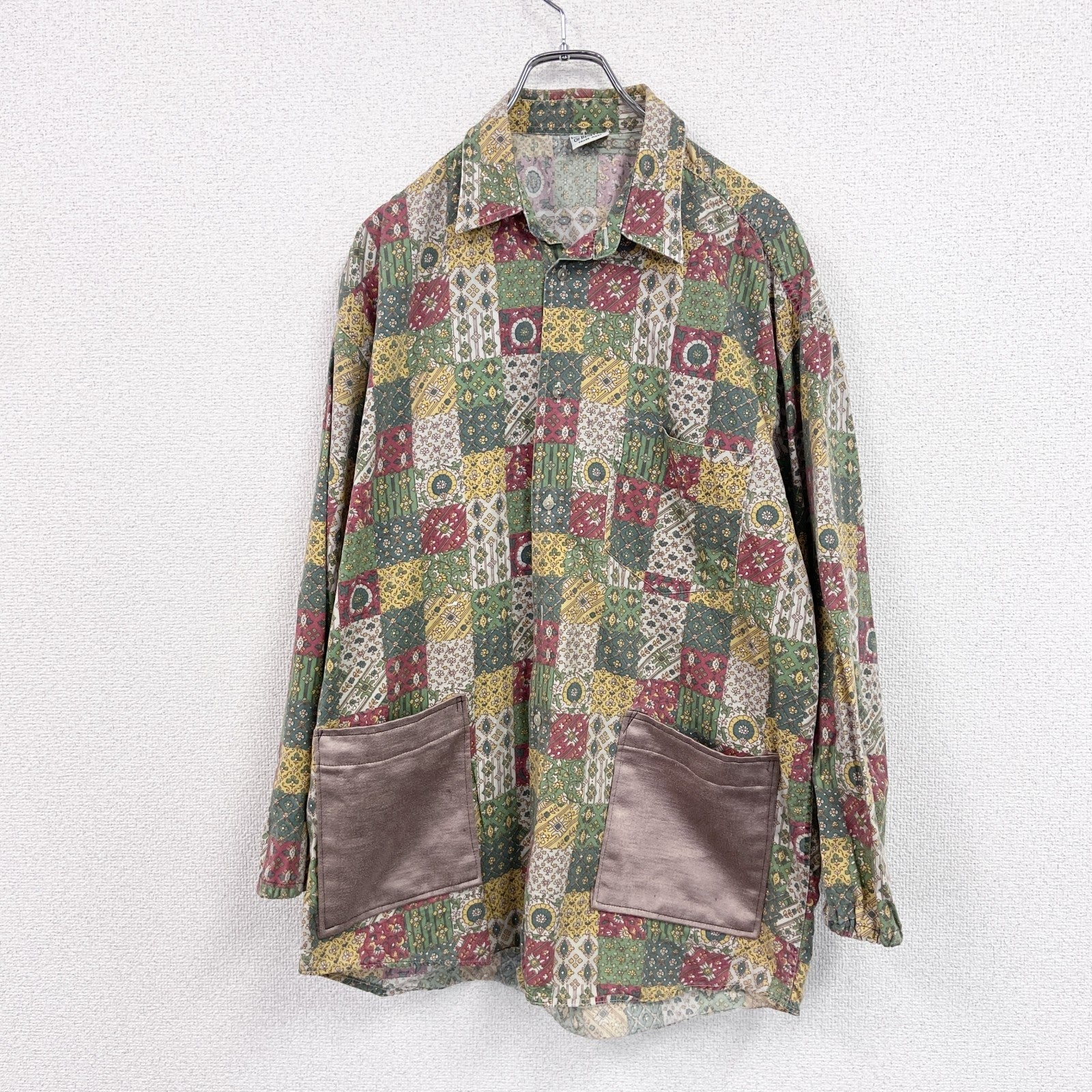 90s　UNITED COLORS OF BENETTON　ベネトン　長袖パッチワークシャツ　総柄　マルチカラー　　ヴィンテージ　古着