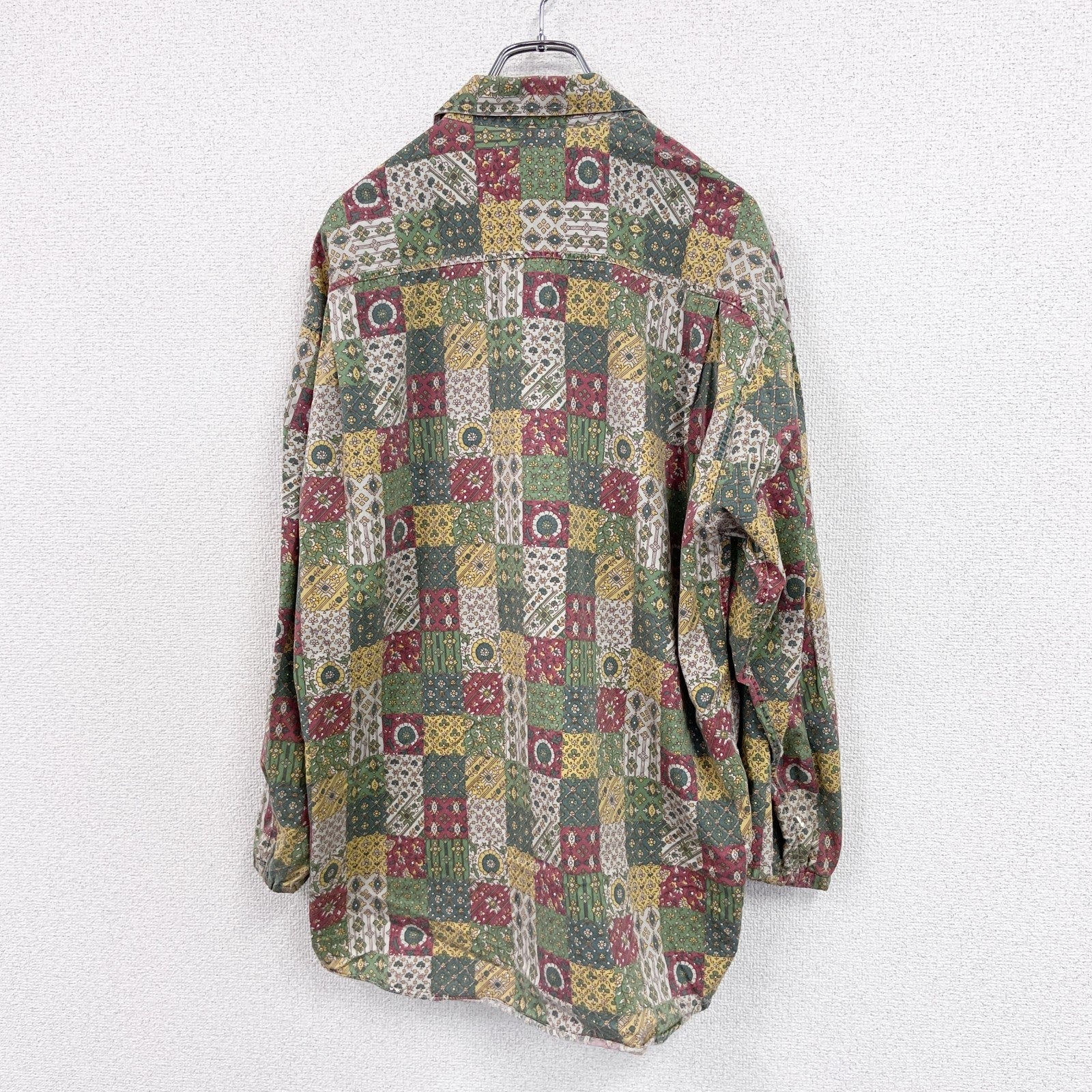 90s　UNITED COLORS OF BENETTON　ベネトン　長袖パッチワークシャツ　総柄　マルチカラー　　ヴィンテージ　古着