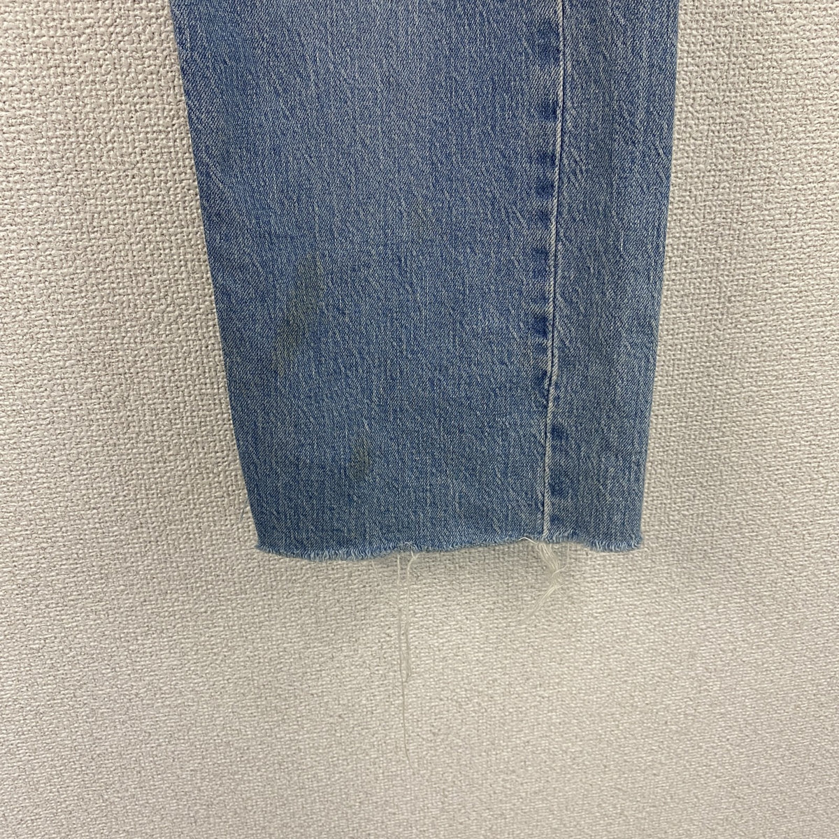 Levi’s　リーバイス　505　デニムパンツ/ジーンズ　ジップフライ　縦落ち　インディゴ　W31サイズ　古着