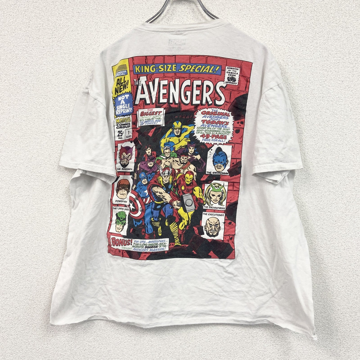 MARVEL　マーベル　Avengers　アベンジャーズ　半袖プリントTシャツ　アニメT　キャラクターT　白　ホワイト　XLサイズ　古着