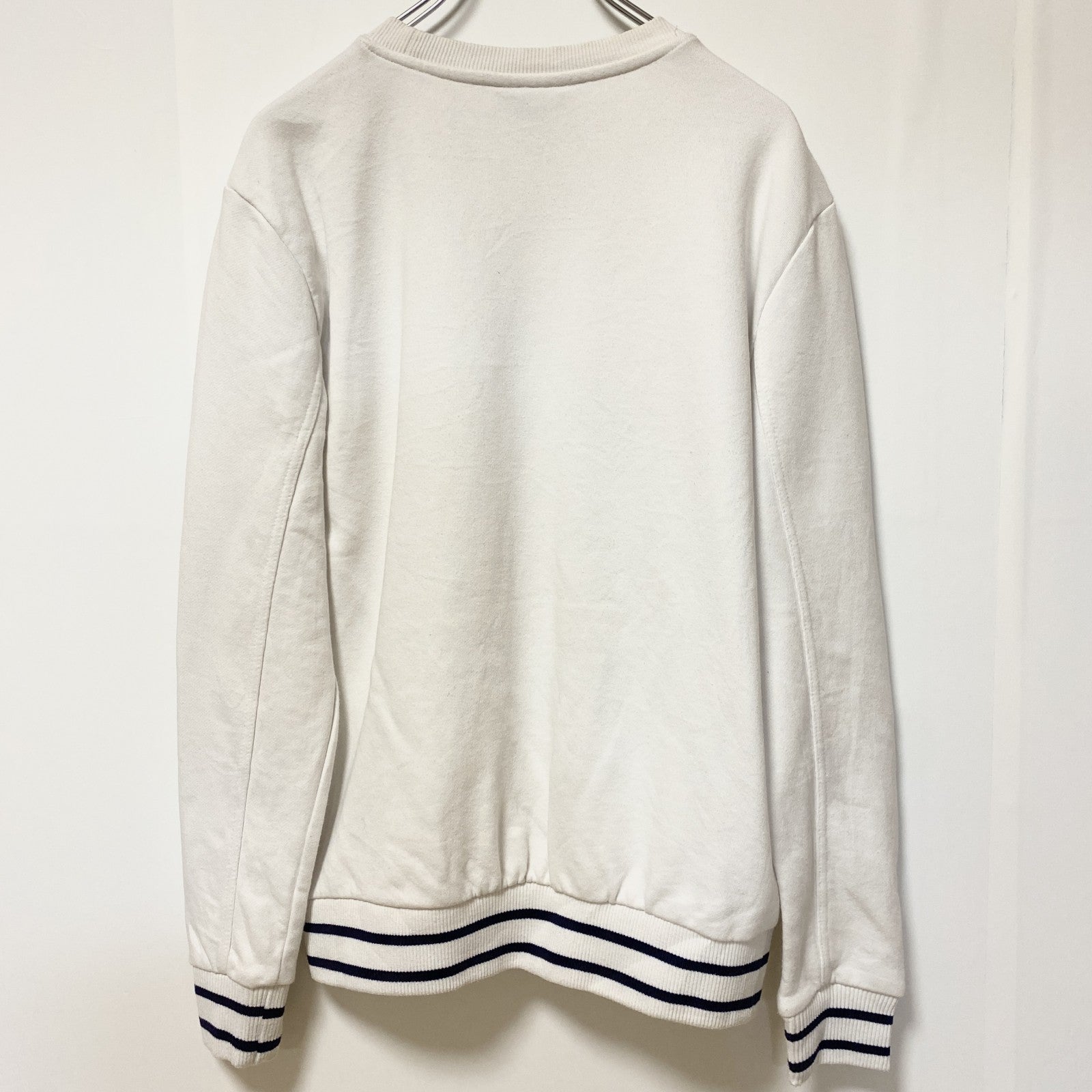 FILA　フィラ　スウェット/トレーナー　リブライン　刺繍ロゴ　ワンポイント　白　ホワイト　Lサイズ　古着