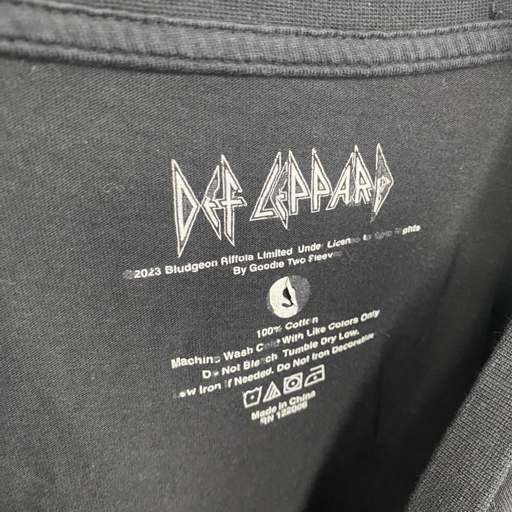 DEF LEPARD　デフレパード　半袖音楽プリントTシャツ　ハードロック　ブラック　Sサイズ　古着