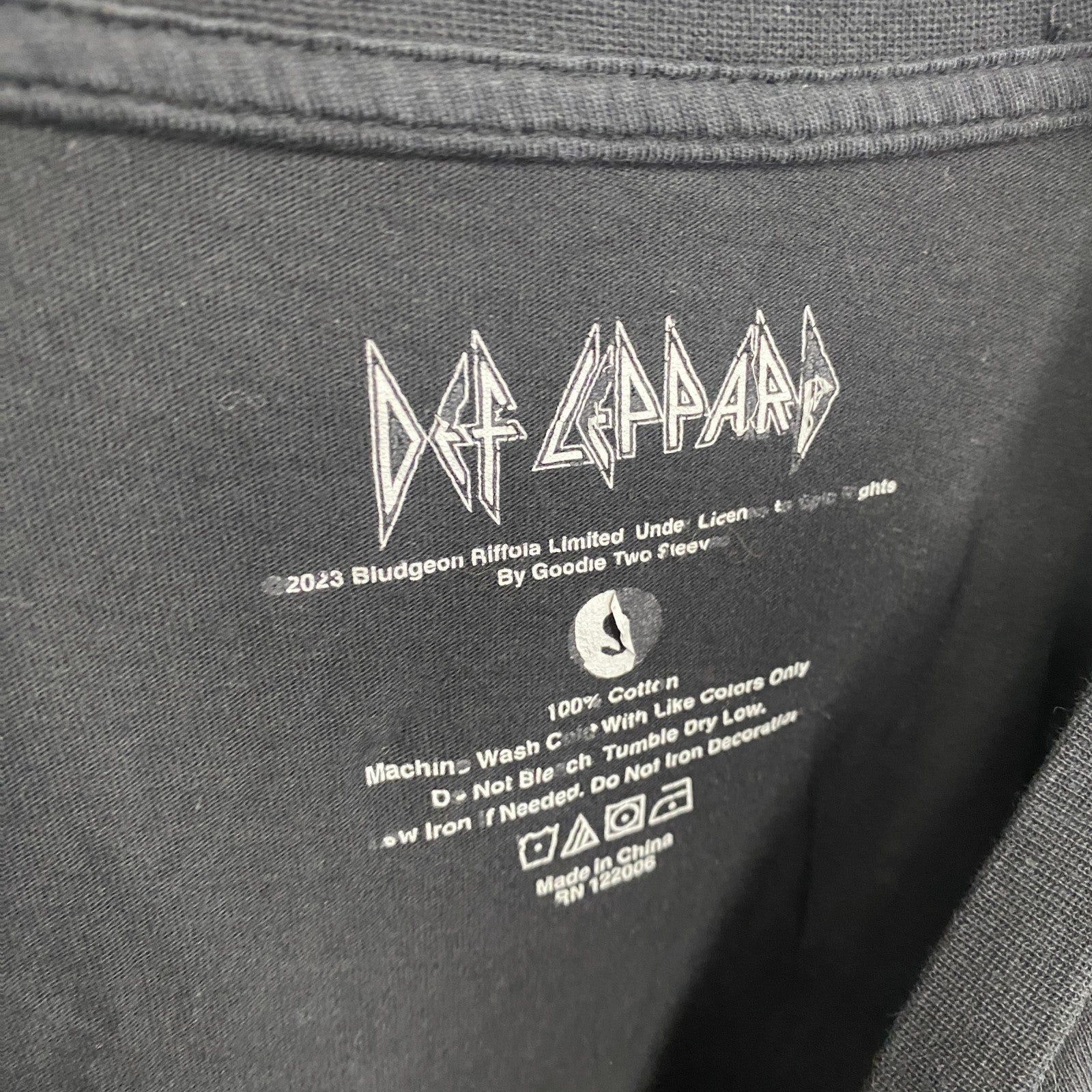DEF LEPARD　デフレパード　半袖音楽プリントTシャツ　ハードロック　ブラック　Sサイズ　古着