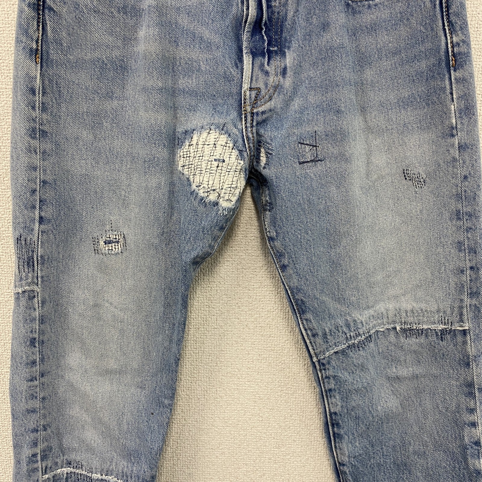Levi’s　リーバイス　501　デニムパンツ/ジーンズ　リメイク加工　縦落ち　ボタンフライ　インディゴ　W30サイズ　古着