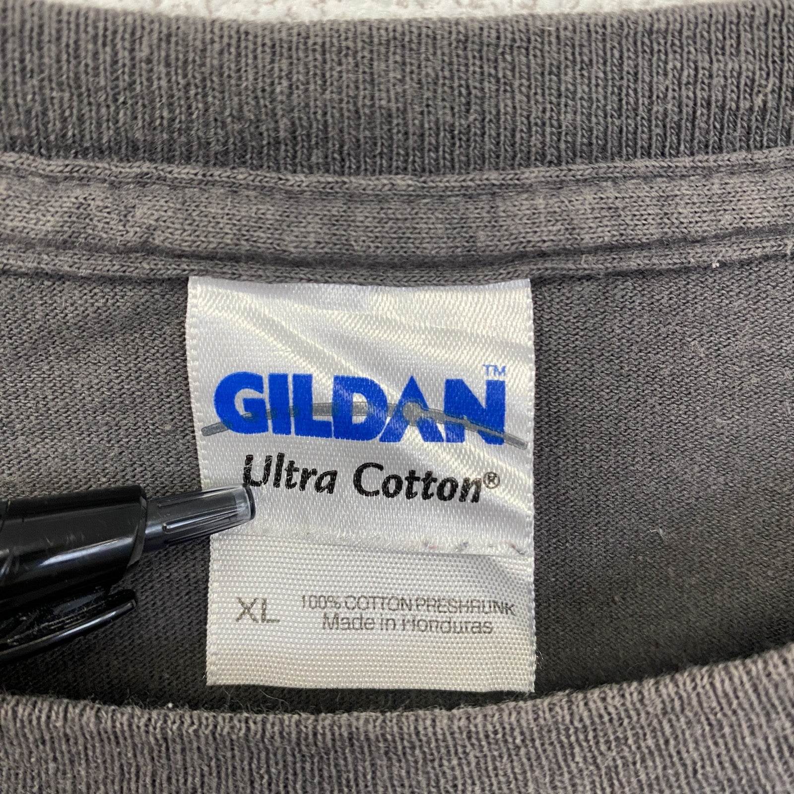 GILDAN　ギルダン　半袖デザインプリントTシャツ　フェード　ビックシルエット　クルーネック　灰色　グレー　XLサイズ　古着