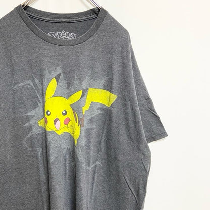 古着 used　Pokemon　ポケモン　半袖プリント公式Tシャツ　クルーネック　オフィシャル　ピカチュウ　グレー　2XLサイズ