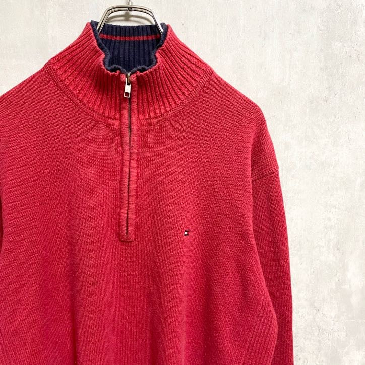 TOMMY HILFIGER トミーヒルフィガー　長袖ハーフジップニット　セーター　ロゴ刺繍　赤　レッド　Lサイズ　古着