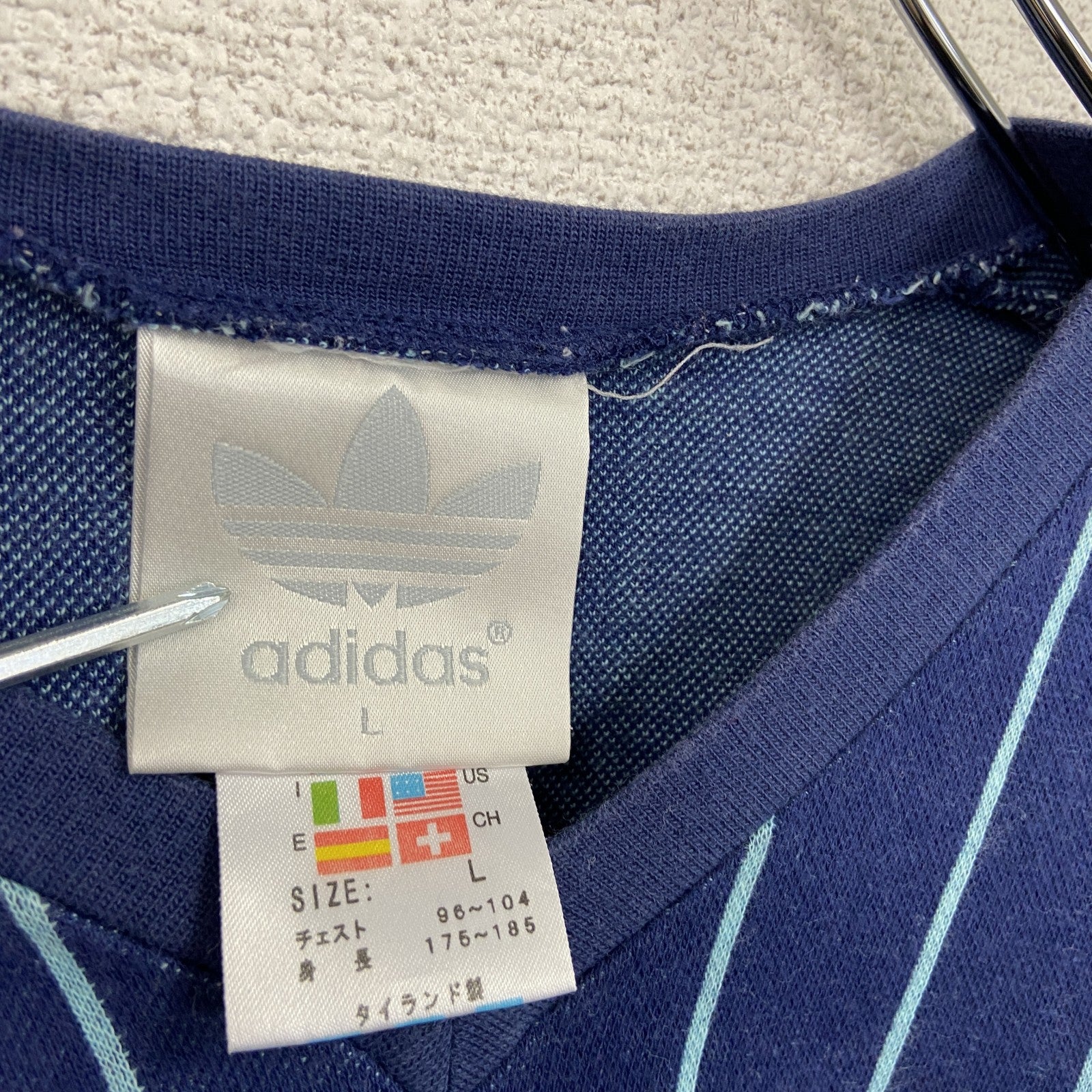 古着 used　～90s　adidas　アディダス　半袖Tシャツ　ヴィンテージ　ストライプ柄　紺　ネイビー　Lサイズ