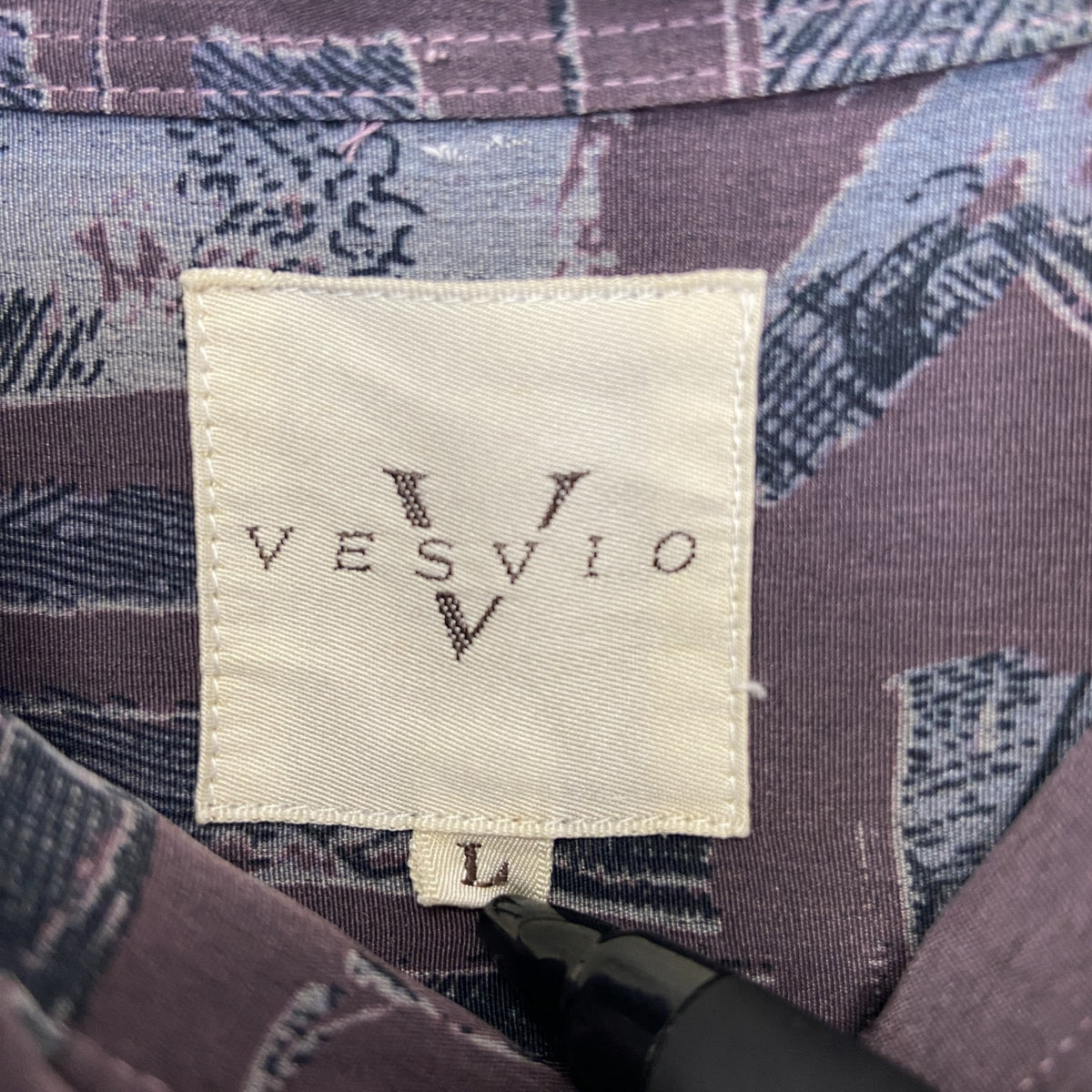 VESVIO　ベスビオ　長袖プリント柄シャツ　サブカル　襟付き　総柄　個性的　レトロ　紫　パープル　Lサイズ　古着