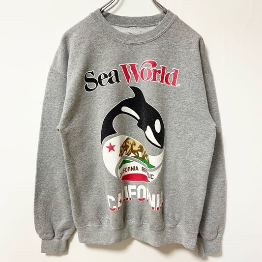 古着 used　Sea World　シーワールド　 長袖プリントスウェット　トレーナー　グレー　CALIFORNIA　Mサイズ