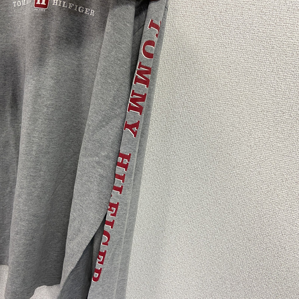 90s～　TOMMY HILFIGER　トミーヒルフィガー　長袖プリントTシャツ/ロンT　グレー　灰色　XXLサイズ　　ヴィンテージ　古着