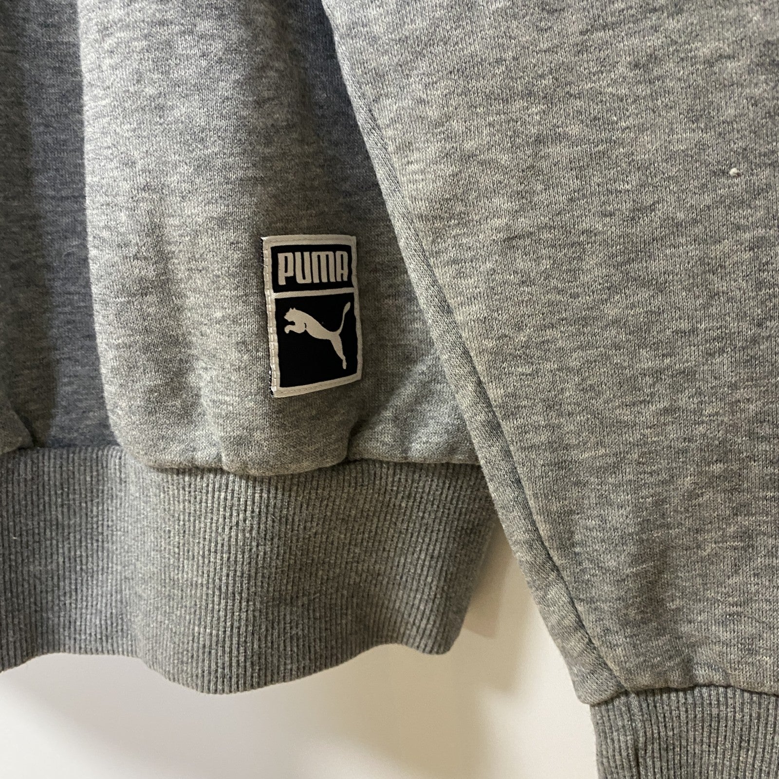 PUMA　プーマ　スウェットパーカー/フーディ　ハイネック　デカロゴ　灰色　グレー　Mサイズ　古着