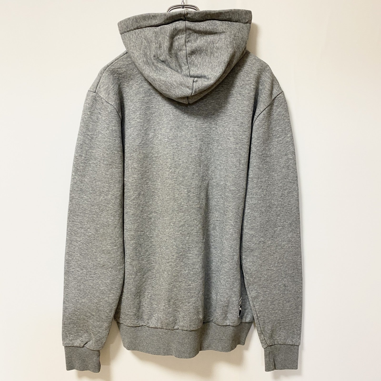 PUMA　プーマ　スウェットパーカー/フーディ　ハイネック　デカロゴ　灰色　グレー　Mサイズ　古着