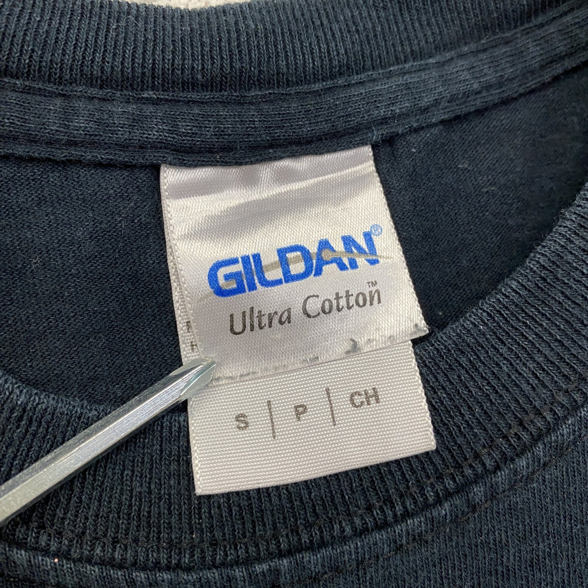 GILDAN　ギルダン　半袖プリントTシャツ　黒　ブラック　Sサイズ　古着