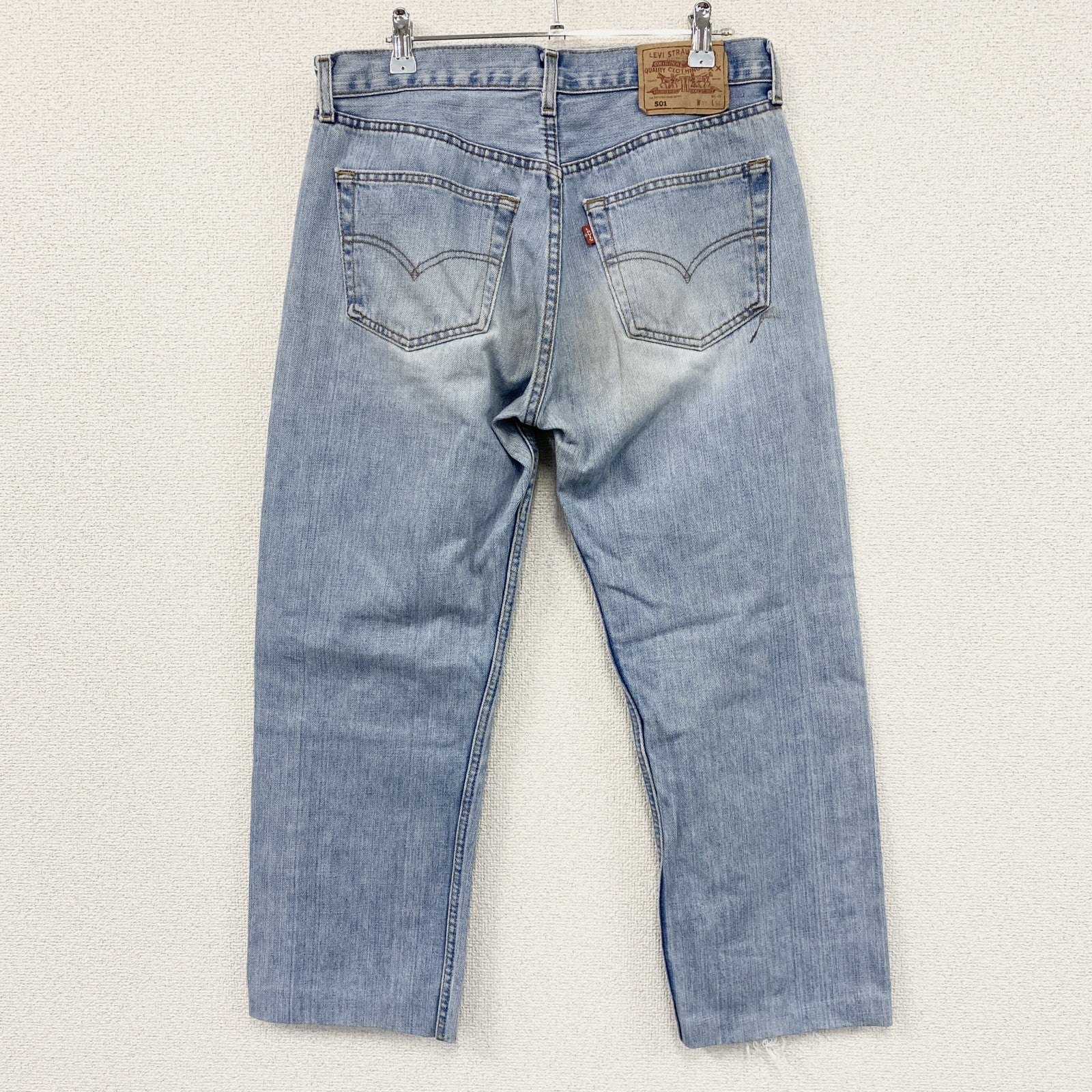 Levi’s　リーバイス　501　デニムパンツ/ジーンズ　ボタンフライ　縦落ち　インディゴ　W33サイズ　古着