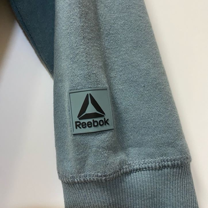 Reebok リーボック　長袖フロントロゴデザインスウェット　トレーナー　クルーネック　ブルー　XXＬサイズ　古着