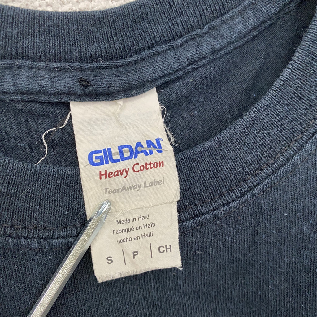 GILDAN　ギルダン　半袖プリントTシャツ　黒　ブラック　Sサイズ　古着