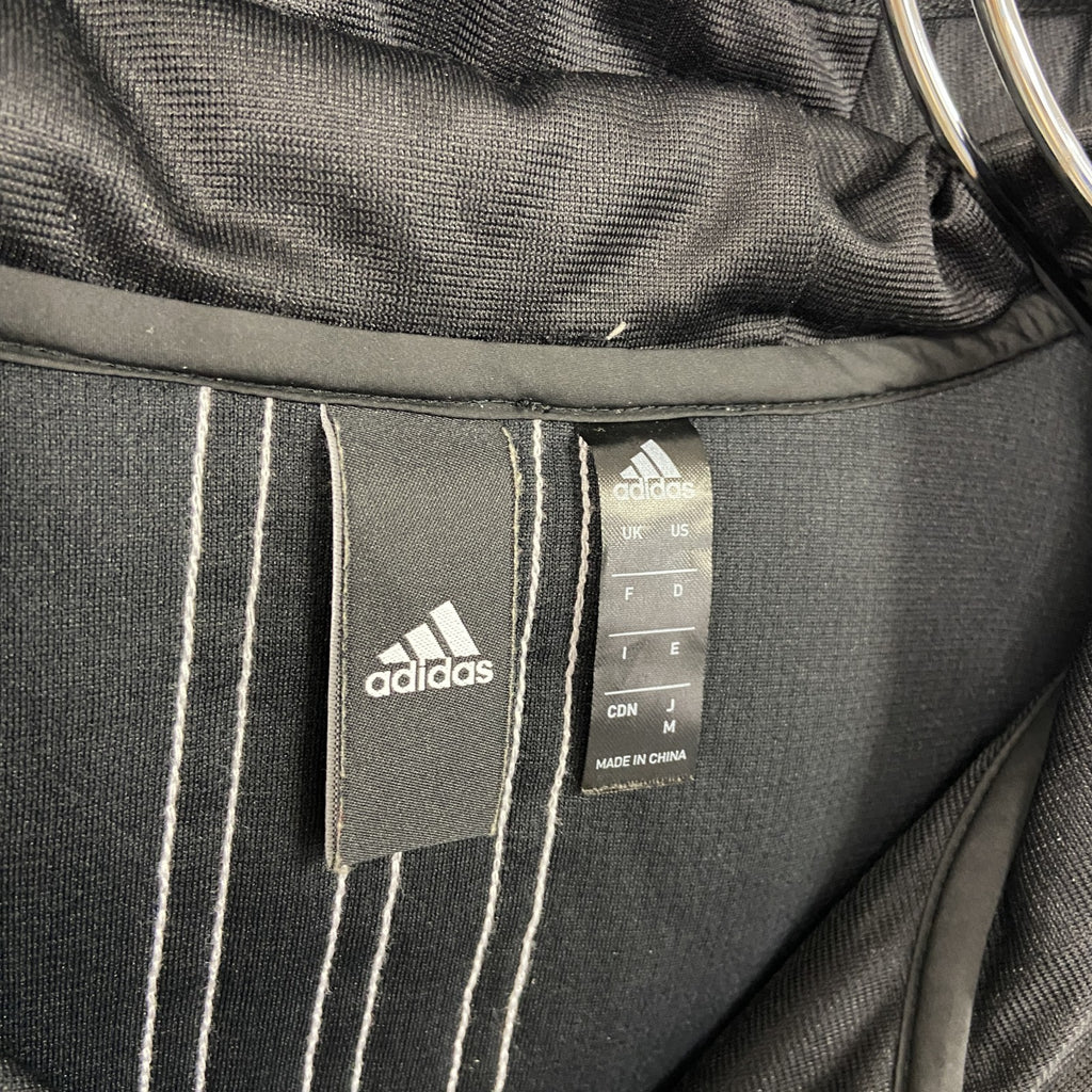 adidas　アディダス　トラックジャケット/ジャージ　パフォーマンスロゴ　刺繍ロゴ　黒　ブラック　Mサイズ スポーツジャケット メンズ ポリエステル 古着