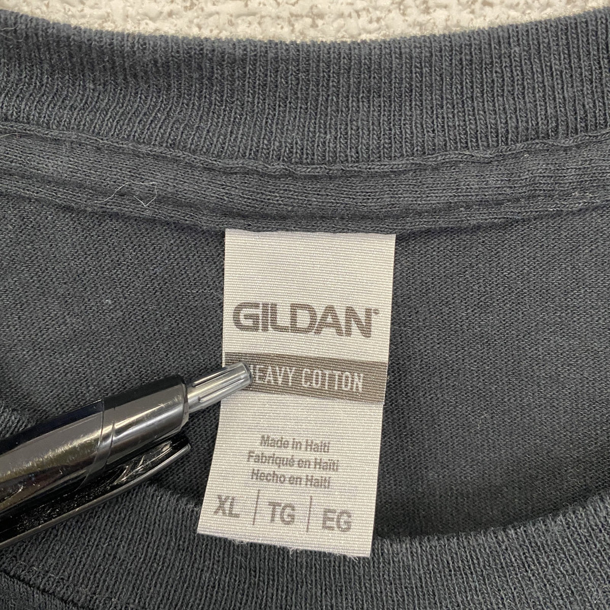 GILDAN ギルダン　半袖トデザインプリントTシャツ　黒　ブラック　ビックシルエット　XLサイズ　古着