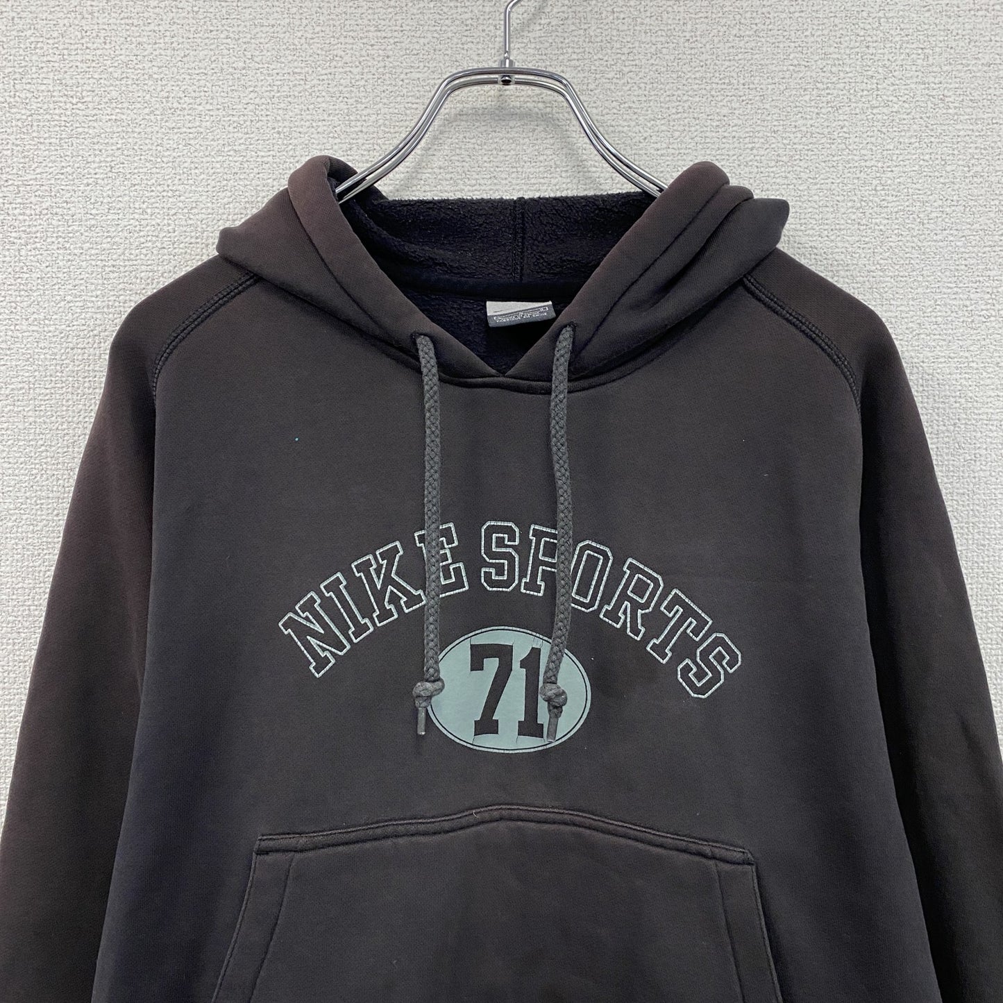 00s　NIKE　ナイキ　スウェットパーカー/フーディー　ヴィンテージ　黒　ブラック　Lサイズ