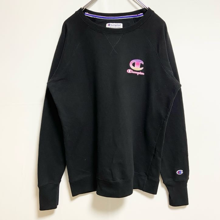 Champion　チャンピオン　スウェット/トレーナー　ラグランスリーブ　前V　刺繍ロゴ　ワンポイント　現行　黒　ブラック　Lサイズ　古着