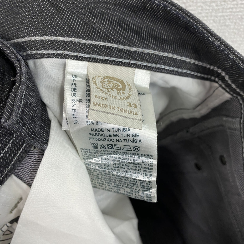 DIESEL　ディーゼル　デニムパンツ/ジーンズ　ボタンフライ　黒　ブラック　33サイズ　古着