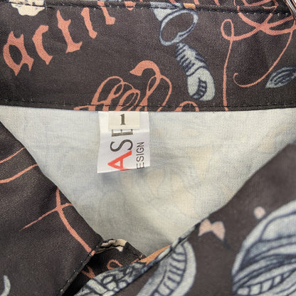 古着 used　CHASE　長袖柄シャツ　総柄　胸ポケット付き　襟付き　茶色　ブラウン　レトロデザイン　個性的　サブカル　Lサイズ