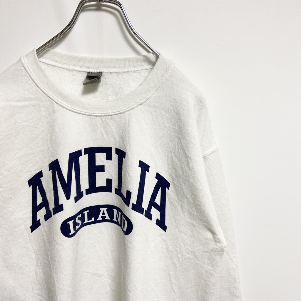 GILDAN ギルダン　AMELIA　長袖プリントスウェット　トレーナー　白　ホワイト　クルーネック　レトロ　Mサイズ　古着