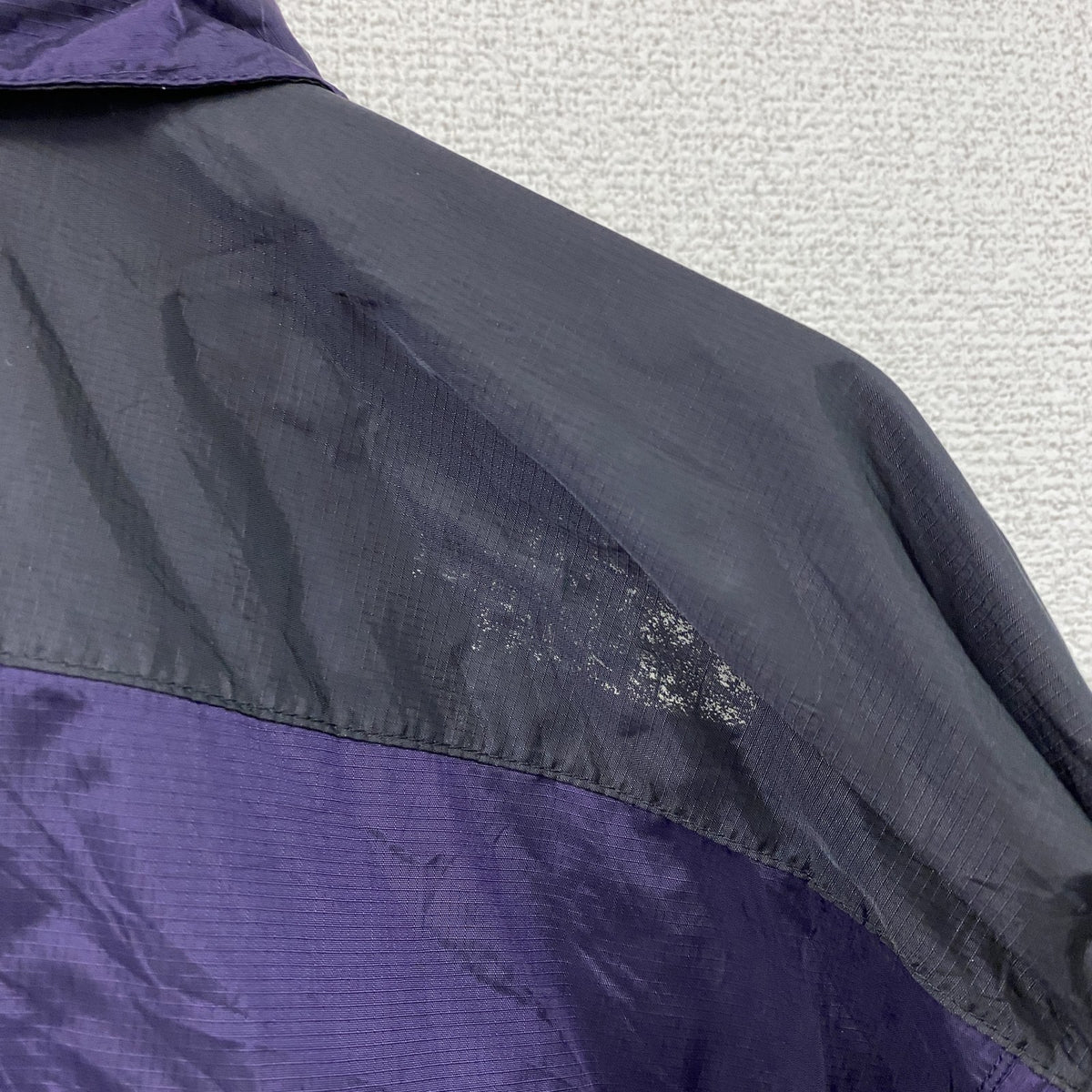 THE NORTH FACE　ザ・ノースフェイス　ナイロンジャケット　紫　パープル　Lサイズ ウインドブレーカー ナイロンアウター メンズ 古着
